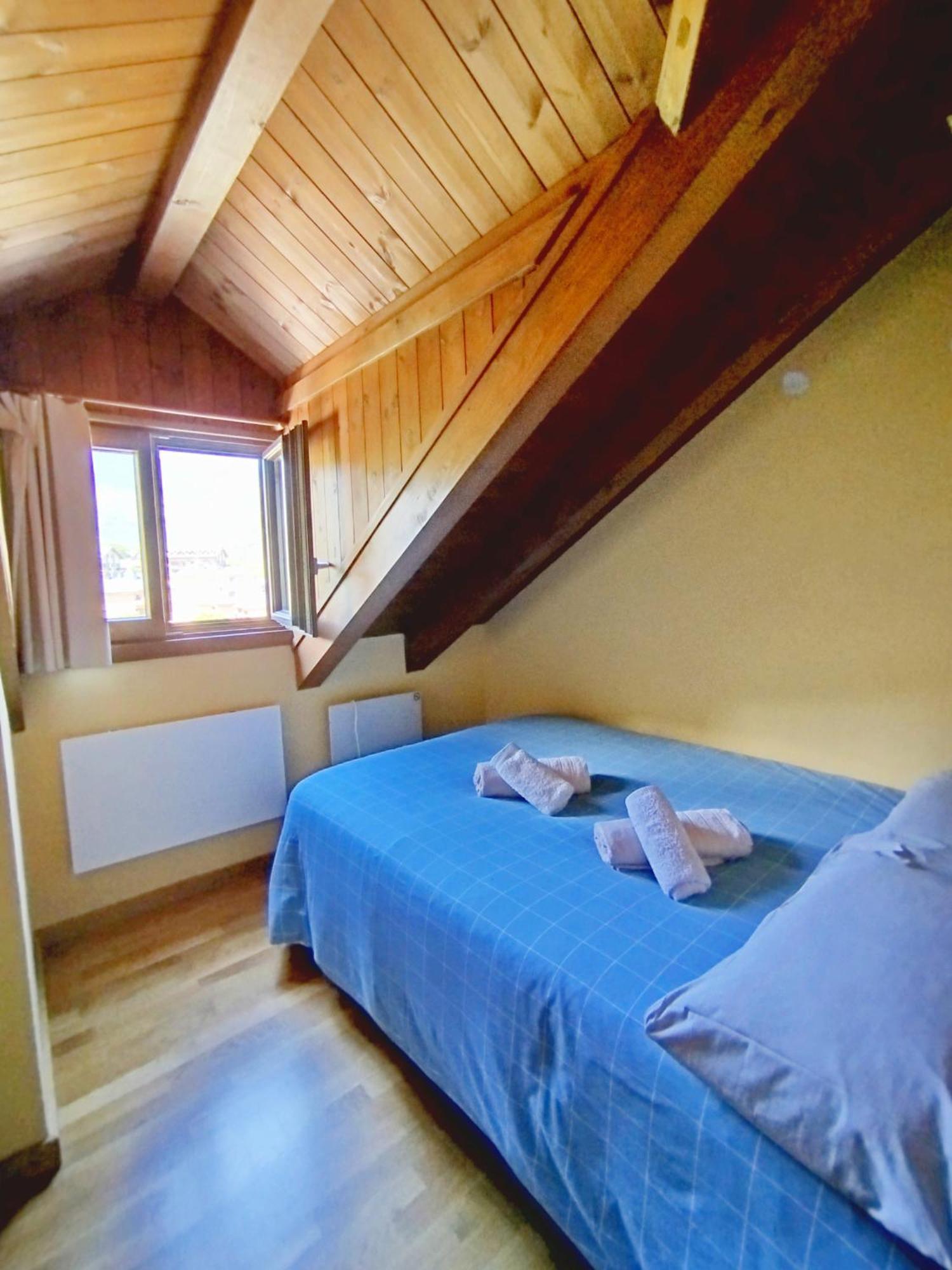 Apartaments Sort Pirineus Kültér fotó