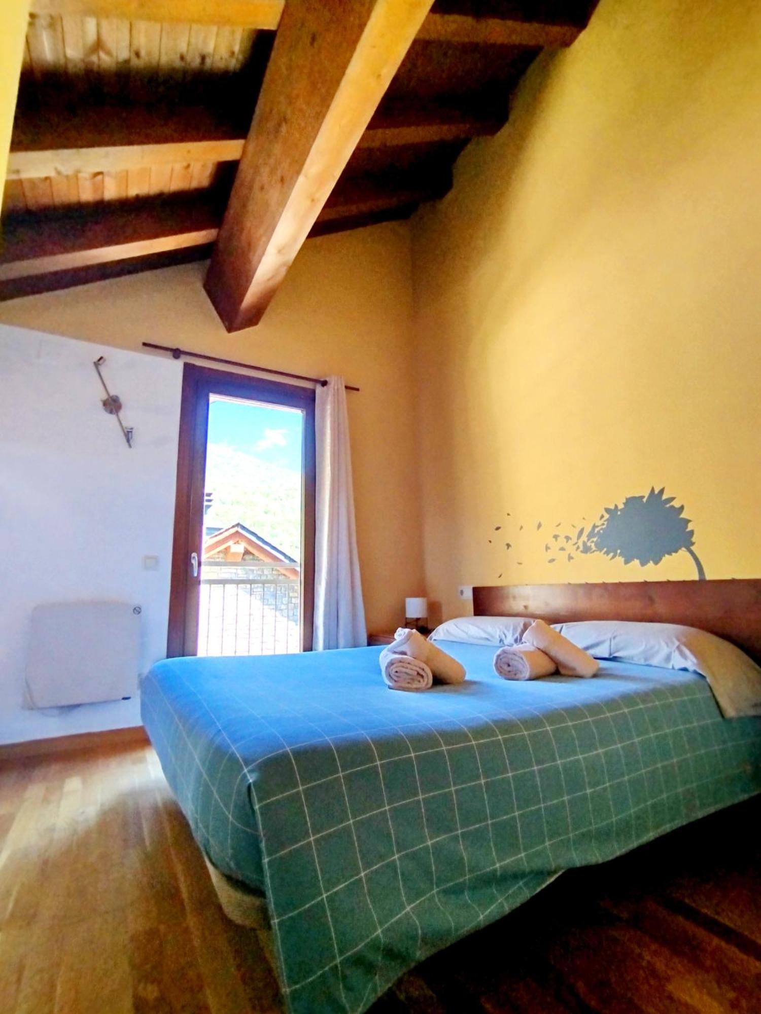 Apartaments Sort Pirineus Kültér fotó