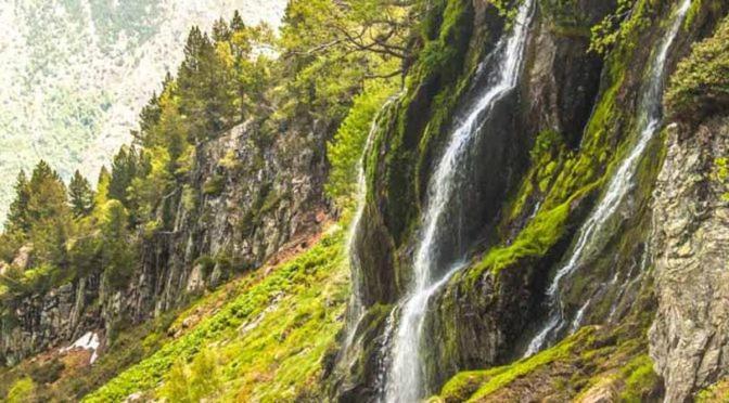 Apartaments Sort Pirineus Kültér fotó